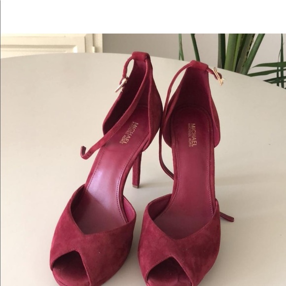 Platform Sandals - Picture 3 of 7